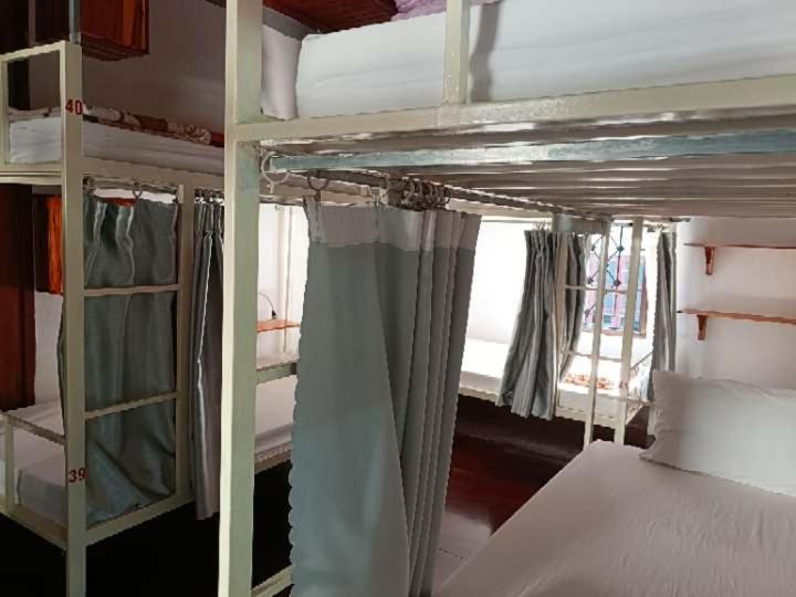 City Backpackers & Travel Luang Prabang Extérieur photo